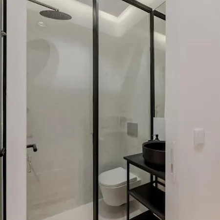 Sofisticacao E Elegancia Lx Lisboa